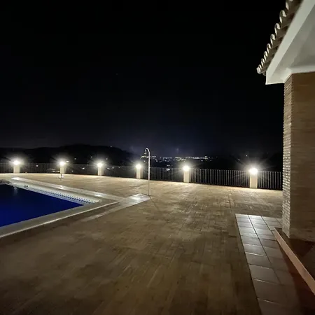 Lomillas De Canca Ferienhaus *